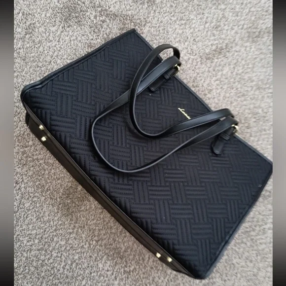 Quilted Black Tote Bag 15.6 inches - Picture 2 of 4